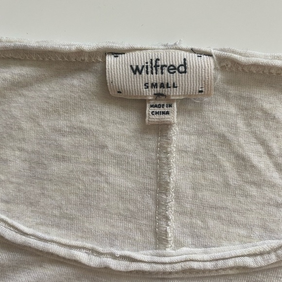 Aritzia ~ Wilfred crop top with short sleeves - Picture 4 of 5